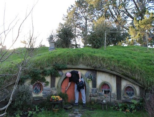 2 Day Hobbiton and Rotorua tour from Auckland