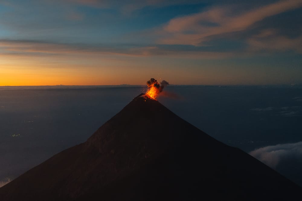acatenango, acatenango elevation, acatenango guatemala, acatenango hike, acatenango hike difficulty, acatenango tour, acatenango trek, acatenango volcano, acatenango volcano hike, guatemala acatenango, hiking acatenango volcano, volcan acatenango, volcan acatenango hike, volcan de acatenango, volcano acatenango, volcán acatenango