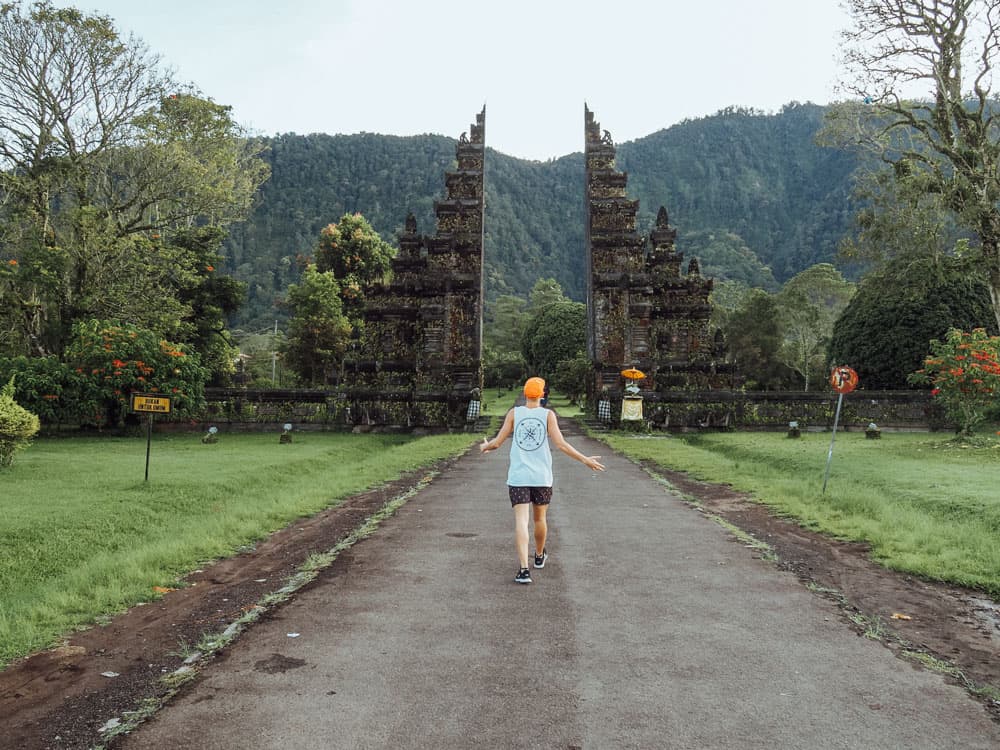 bali gates, bali gates bedugul, bedugul, lake buyan, iconic bali gates, handara golf resort bali, handara golf resort, handara resort and golf, handara golf and resort
