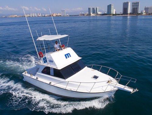 Bertram 38 Convertible Boat in Puerto Nuevo Vallarta