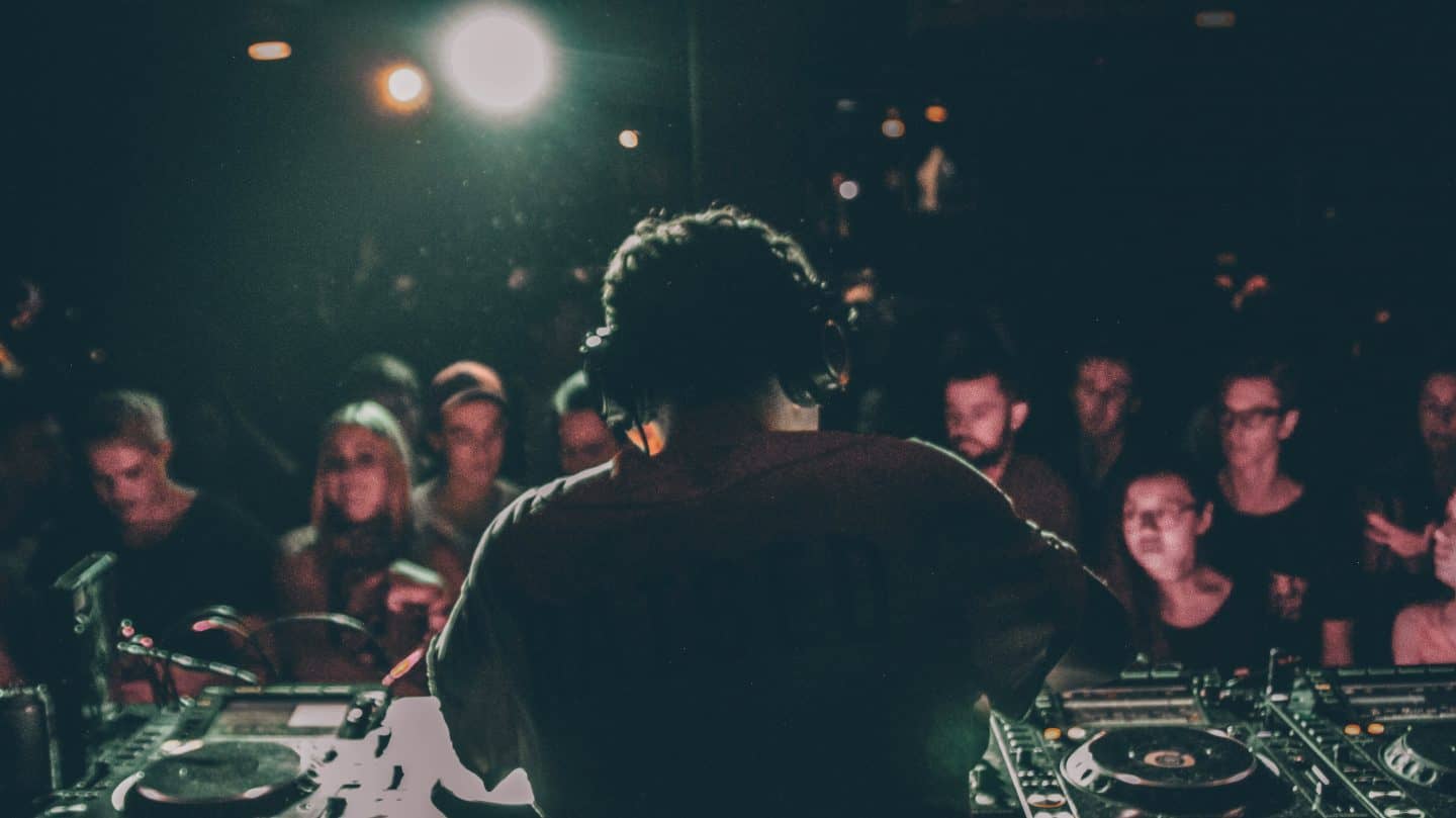 brandon erlinger ford 439954 unsplash