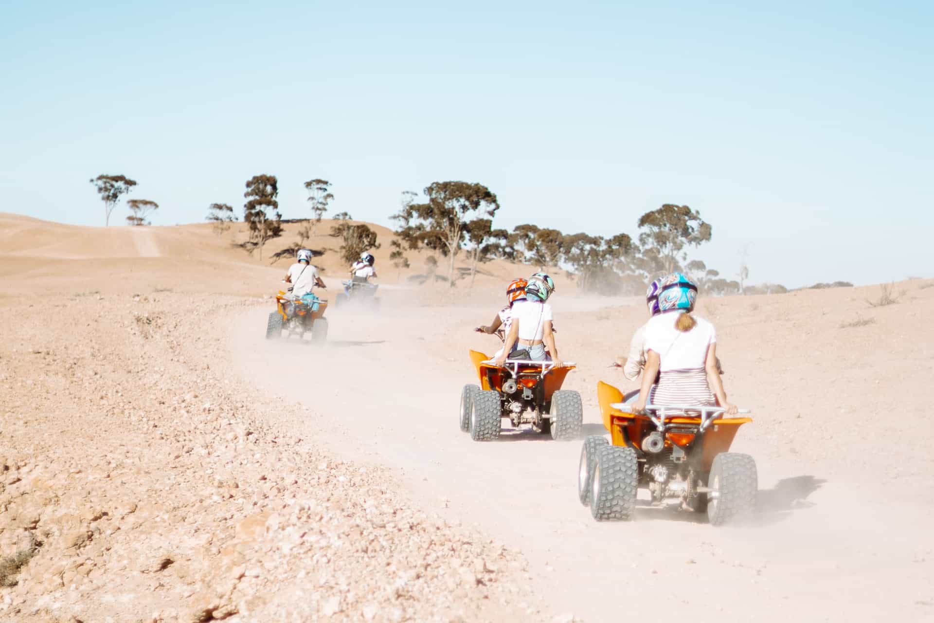 things to do in coral bay, coral bay things to do, coral bay western australia, coral bay, beaches in coral bay