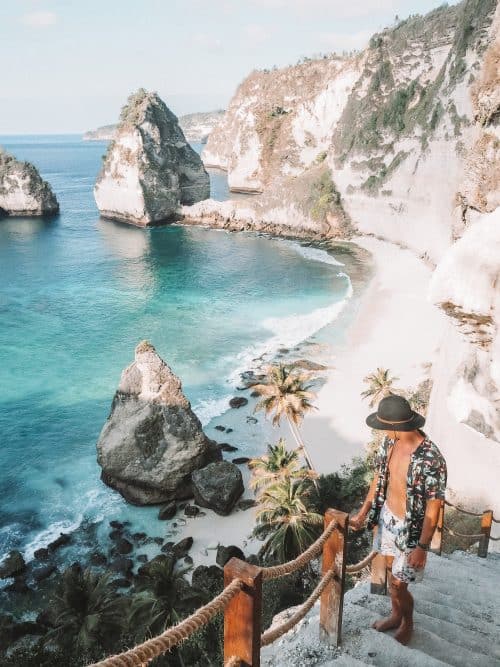 diamond beach nusa penida, atuh beach, atuh beach nusa penida