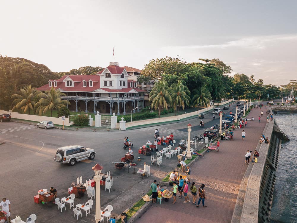dumaguete tourist spots, things to do in dumaguete, what to see in dumaguete, dumaguete, rizal boulevard
