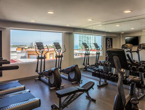 FIESTA INN PUERTO VALLARTA 2