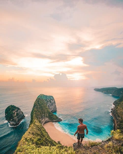 kelingking beach, kelingking secret point, kelingking secret point beach, kelingking secret point bali, kelingking, kelingking beach nusa penida, pantai kelingking nusa penida