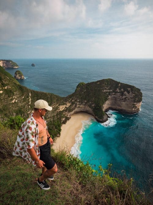 kelingking beach, kelinking beach nusa penida, kelingking secret point beach, trex beach
