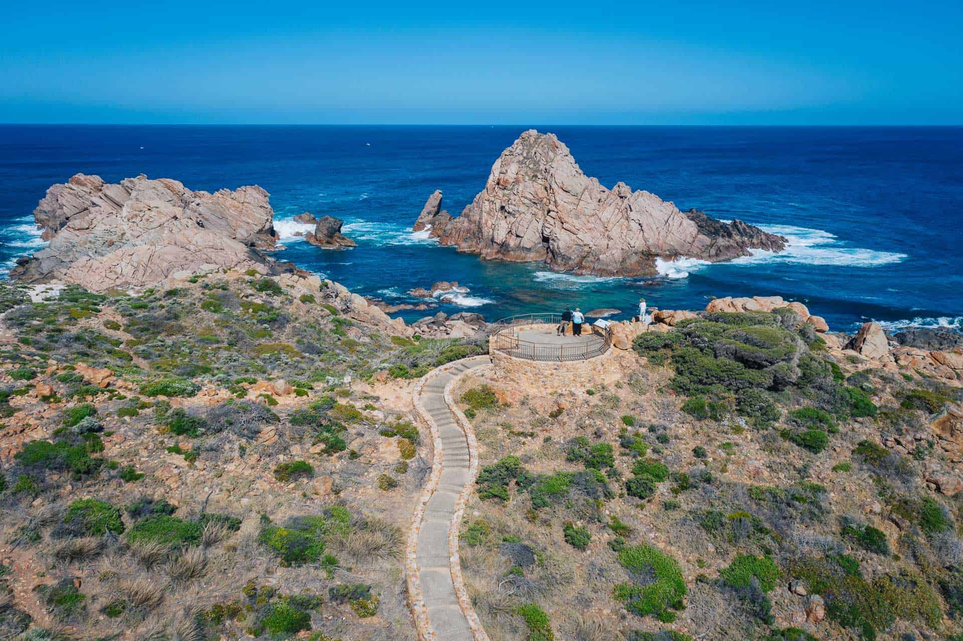 things to do in margaret river, what to do in margaret river, best things to do in margaret river, things to do margaret river, sugarloaf rock