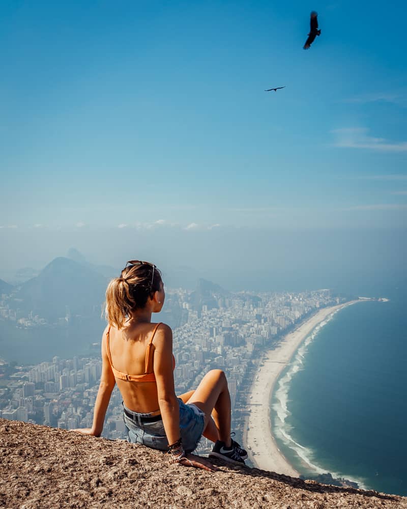 dois irmaos hike, morro dois irmãos hike, morro dois irmãos, dois irmaos rio, favela vidigal, morro dois irmãos rio de janeiro, dois irmãos rio de janeiro, two brothers rio, 2 brothers hike rio, morro dois irmaos, best hikes in rio, things to do in rio de janeiro, best hikes in rio de janeiro, hikes in rio, best things to do in rio