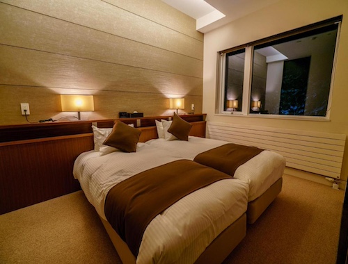 Mountain Side Hakuba Hotel