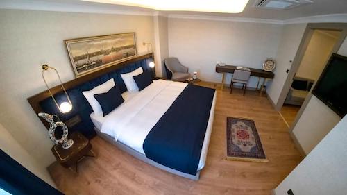 Nevi Hotel Suites 1
