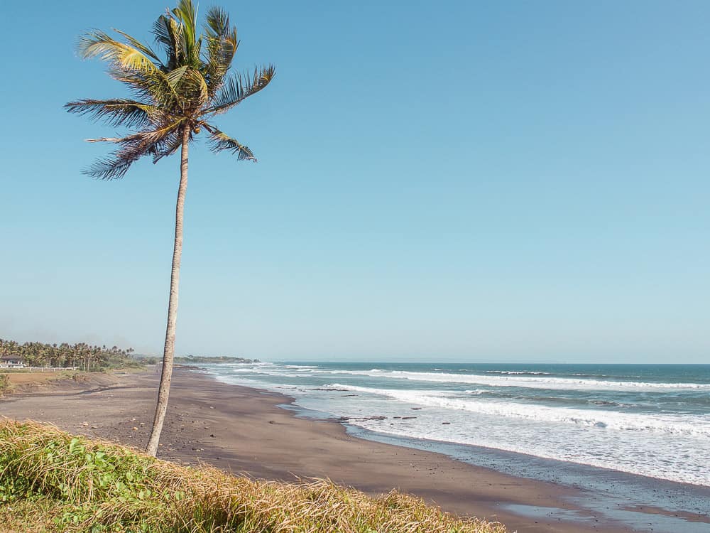 pig stone beach bali, pantai pig stone, pig stone beach, pantai pig stone bali, best beaches in bali, bali beaches, pig stone beach canggu