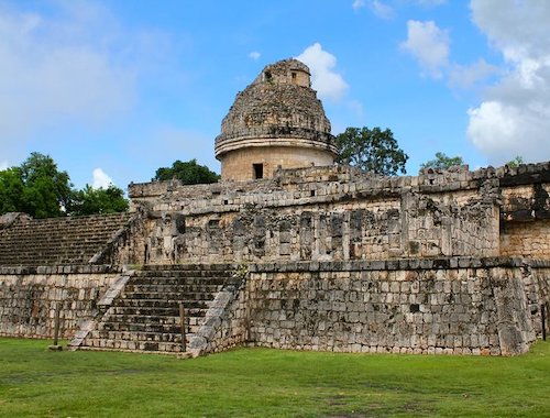 Private tour at Chichen Itza Ik Kil Rio Lagartos and Las Coloradas with Lunch