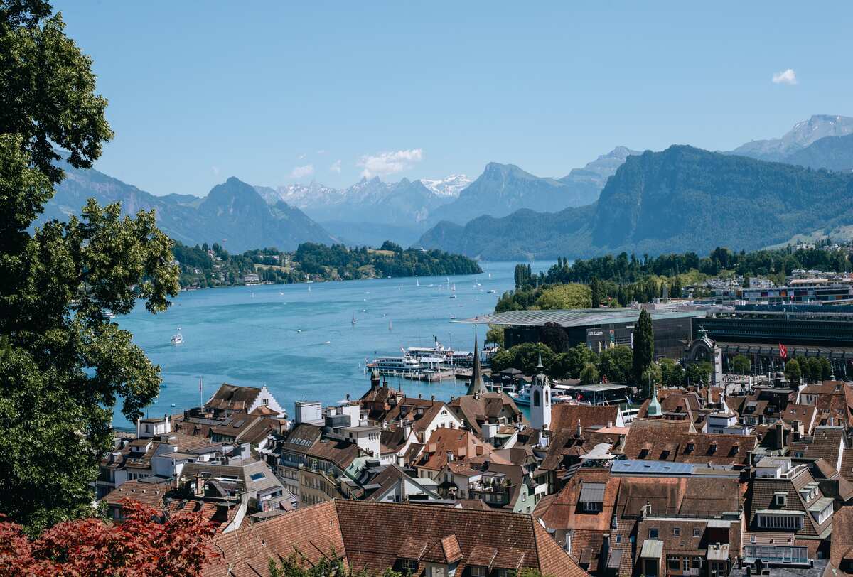 TAKE A WALKING TOUR LUCERNE