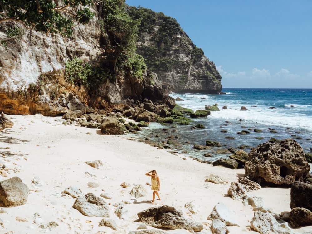 tembeling beach, tembeling forest, tembeling beach nusa penida
