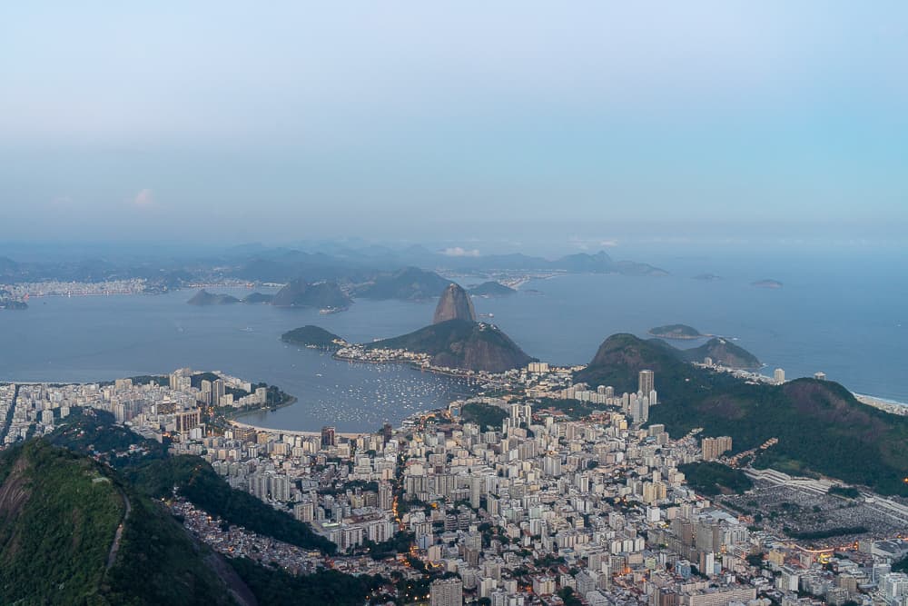 2 days in rio de janeiro, 2 days in rio, things to do in rio de janeiro, things to do in rio, what to do in rio de janeiro, what to do in rio, rio de janeiro points of interest, places to visit in rio de janeiro, rio sightseeing, top things to do in rio, where to stay in rio de janeiro, things to see in rio, places to visit in rio, rio de janeiro tours, best places to stay in rio de janeiro, best beaches in rio de janeiro, rio de janeiro travel guide, things to do in brazil, best things to do in rio, what to do in rio, rio attractions