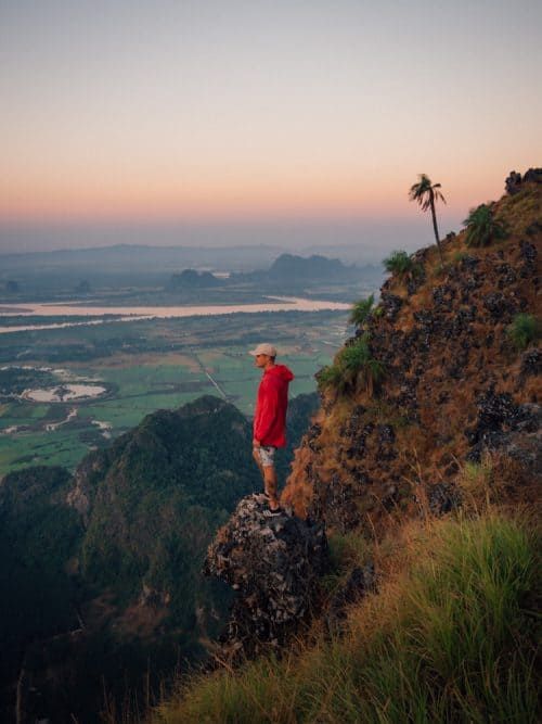 mount zwegabin, zwekabin mountain, mount zwegabin monastery, mount zwekabin, things to do in hpa an